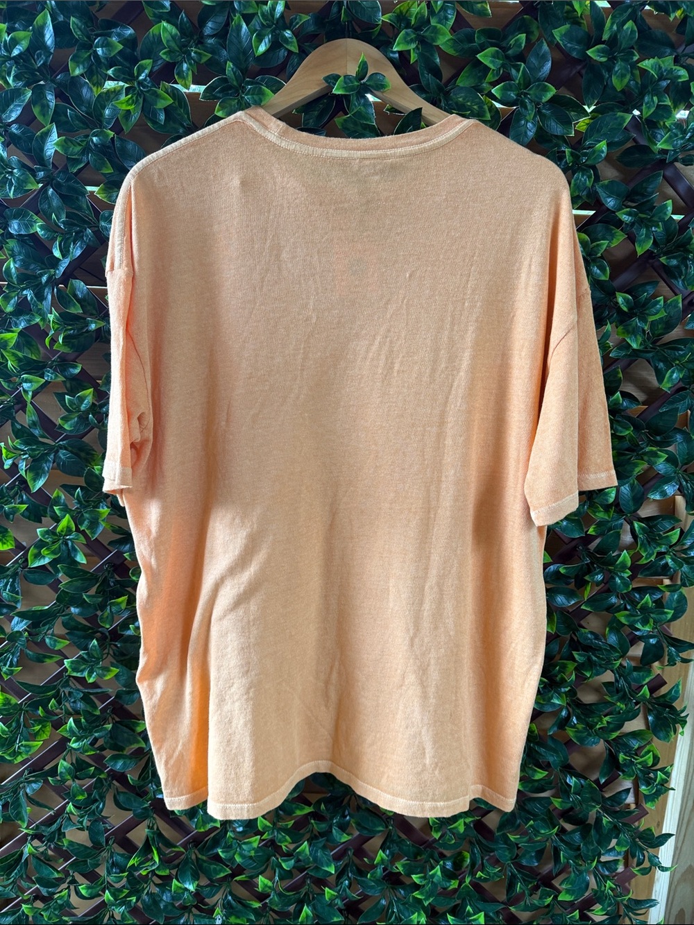 NWT Billabong Orange Graphic Skeleton Tee with Teal Accents - Picture 3 of 3